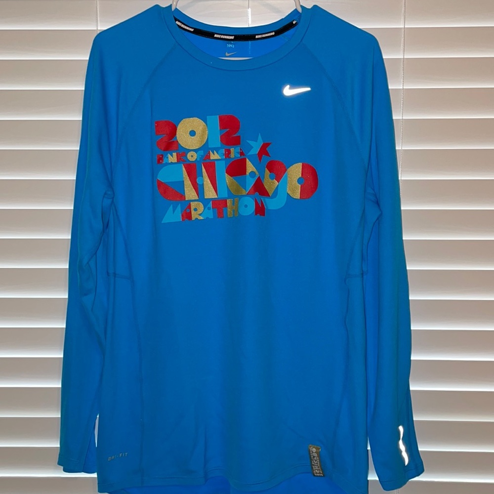 2012 Bank of America Chicago Marathon Nike large dry fit long sleeve